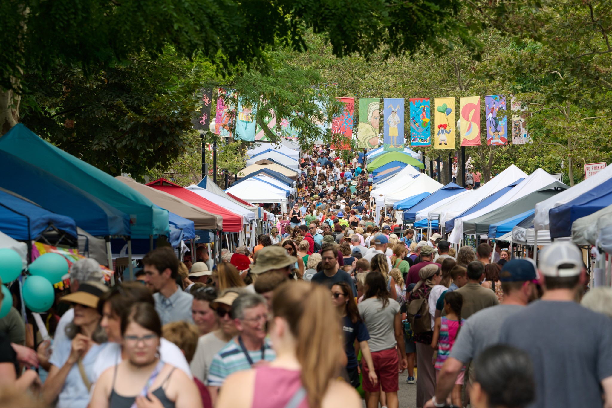 Read more about the article 🎨 Arts Fest 2025: Extended Hours at Carter’s Table! 🌮